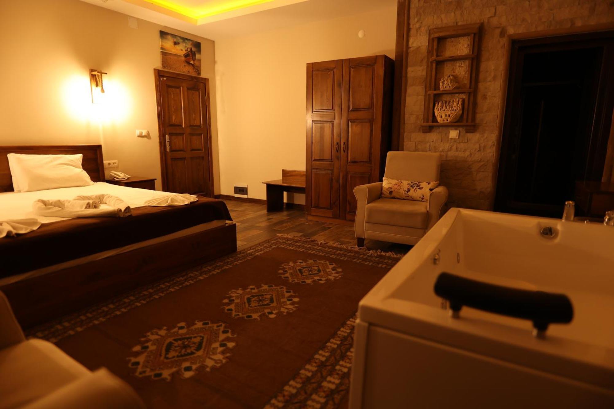 El Nazar Stone Suite ウチヒサール エクステリア 写真