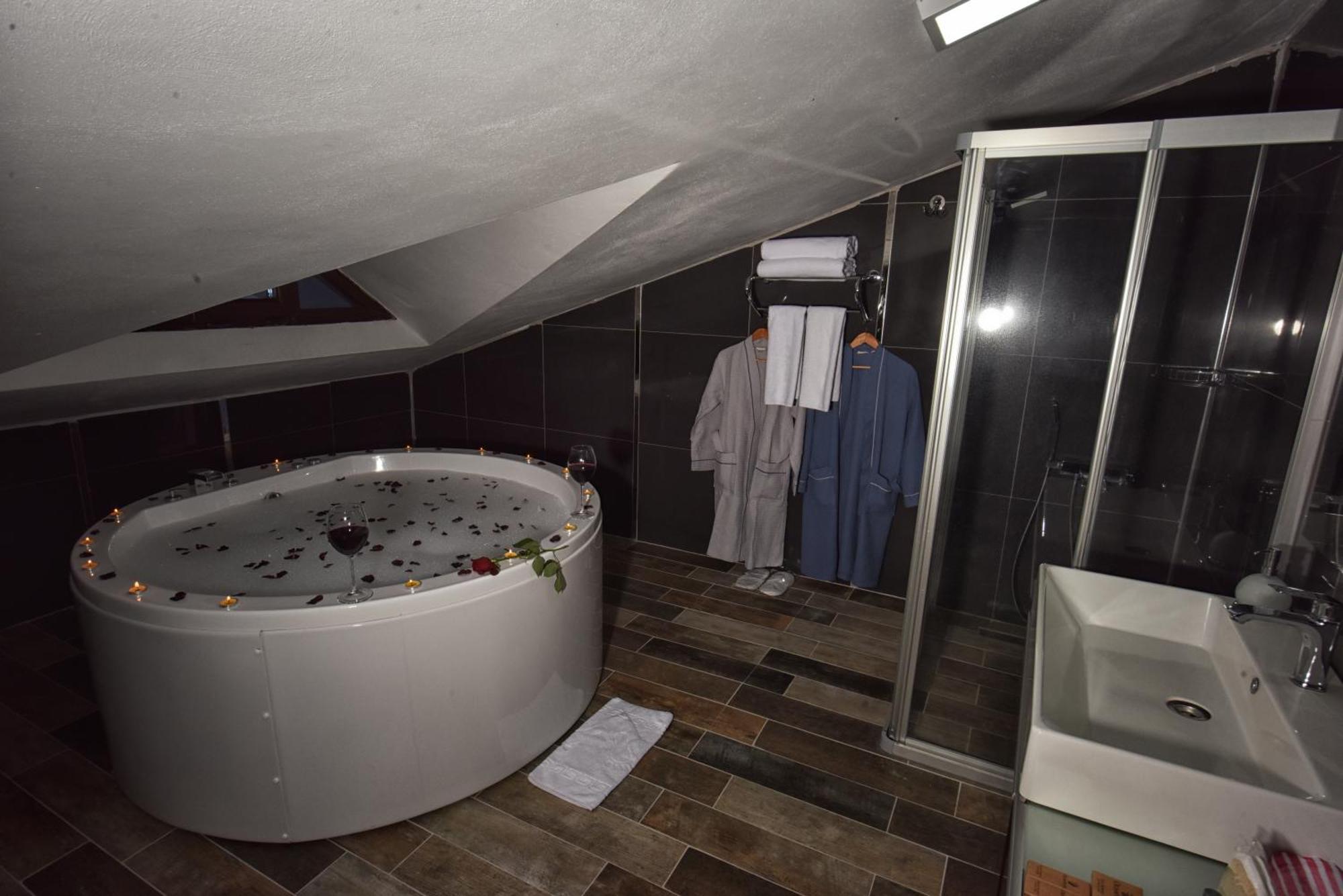 El Nazar Stone Suite ウチヒサール エクステリア 写真